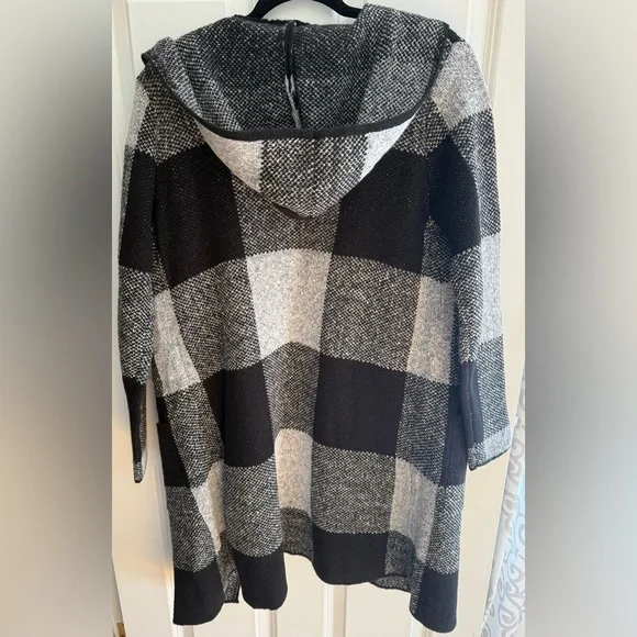 Fortune + Ivy Camille Hooded Cardigan – Size M (Oversized) New With Tags - Picture 5 of 5